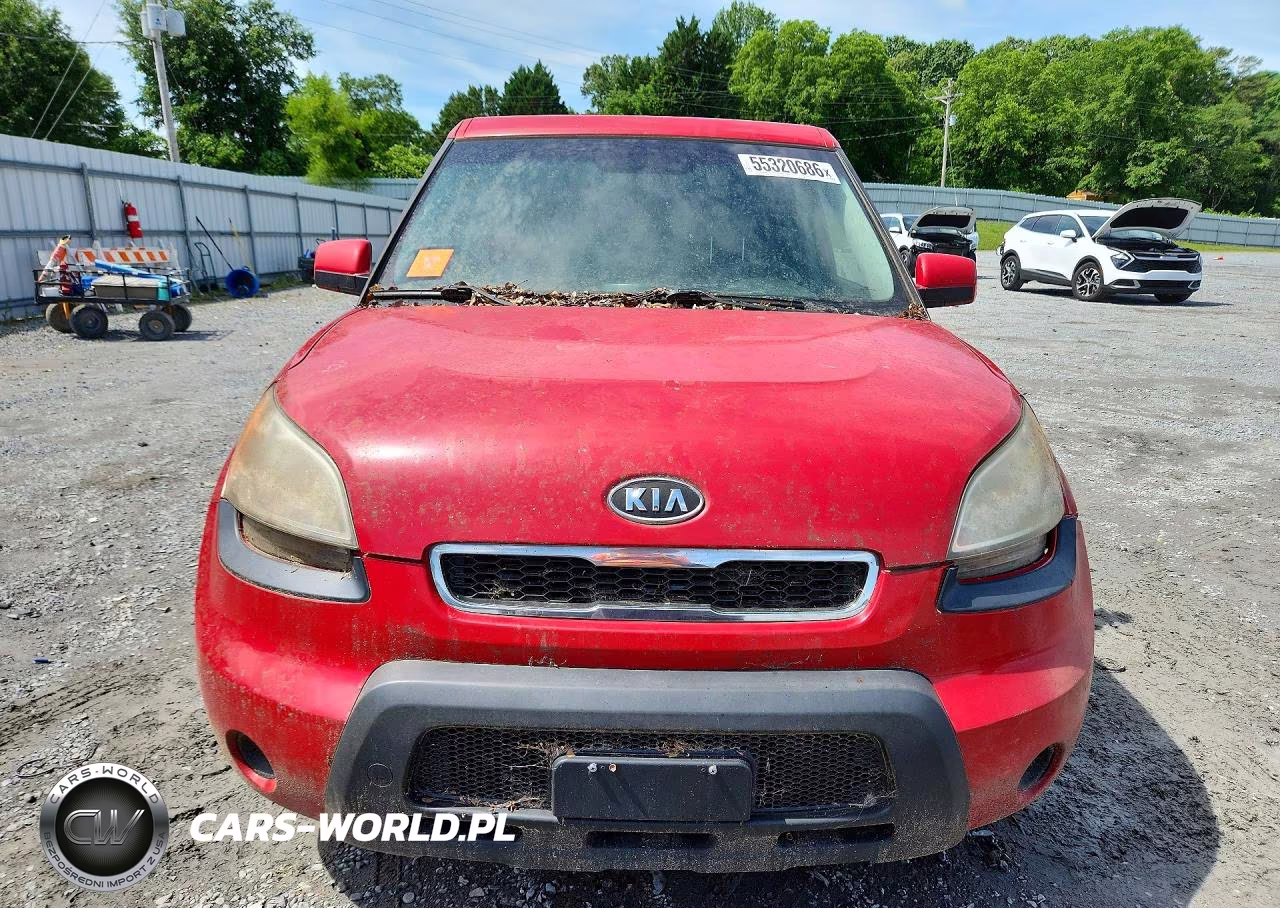 2011 Kia Soul + VIN:KNDJT2A29B7315302 - 5