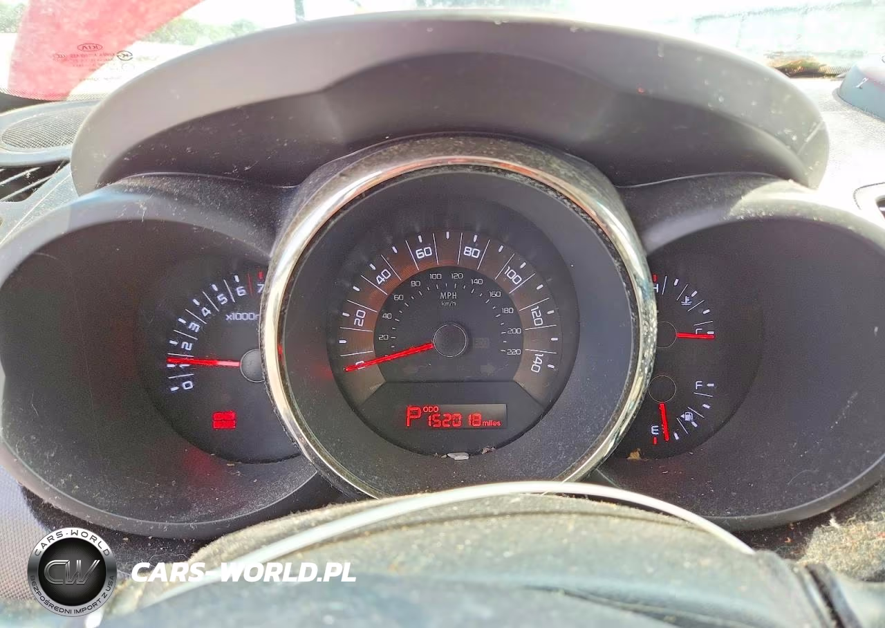 2011 Kia Soul + VIN:KNDJT2A29B7315302 - 9