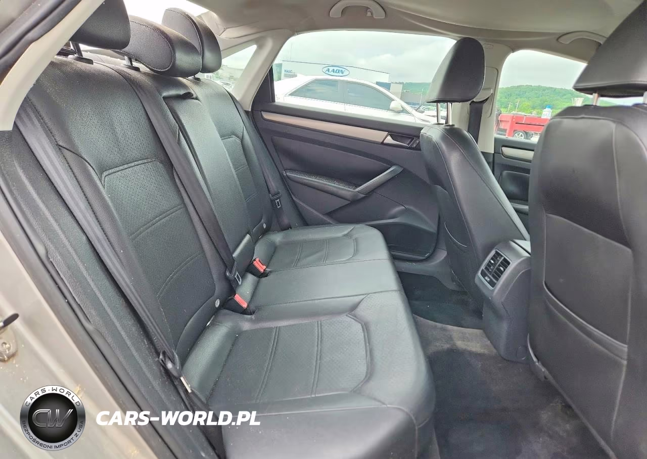 2014 Volkswagen Passat Se VIN:1VWBP7A38EC003060 - 10