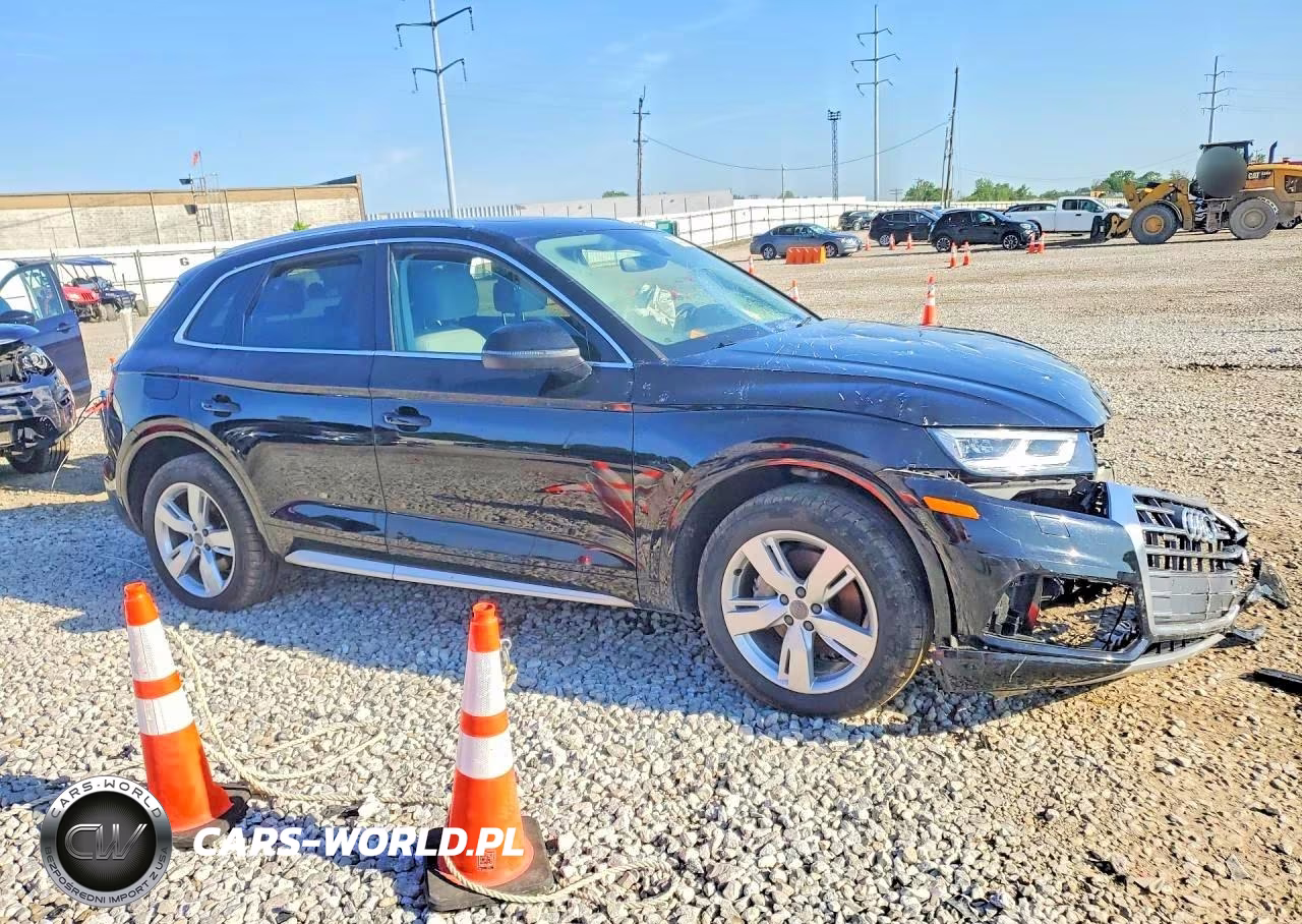 2019 Audi Q5 Premium Plus VIN:WA1BNAFY4K2095175 - 4
