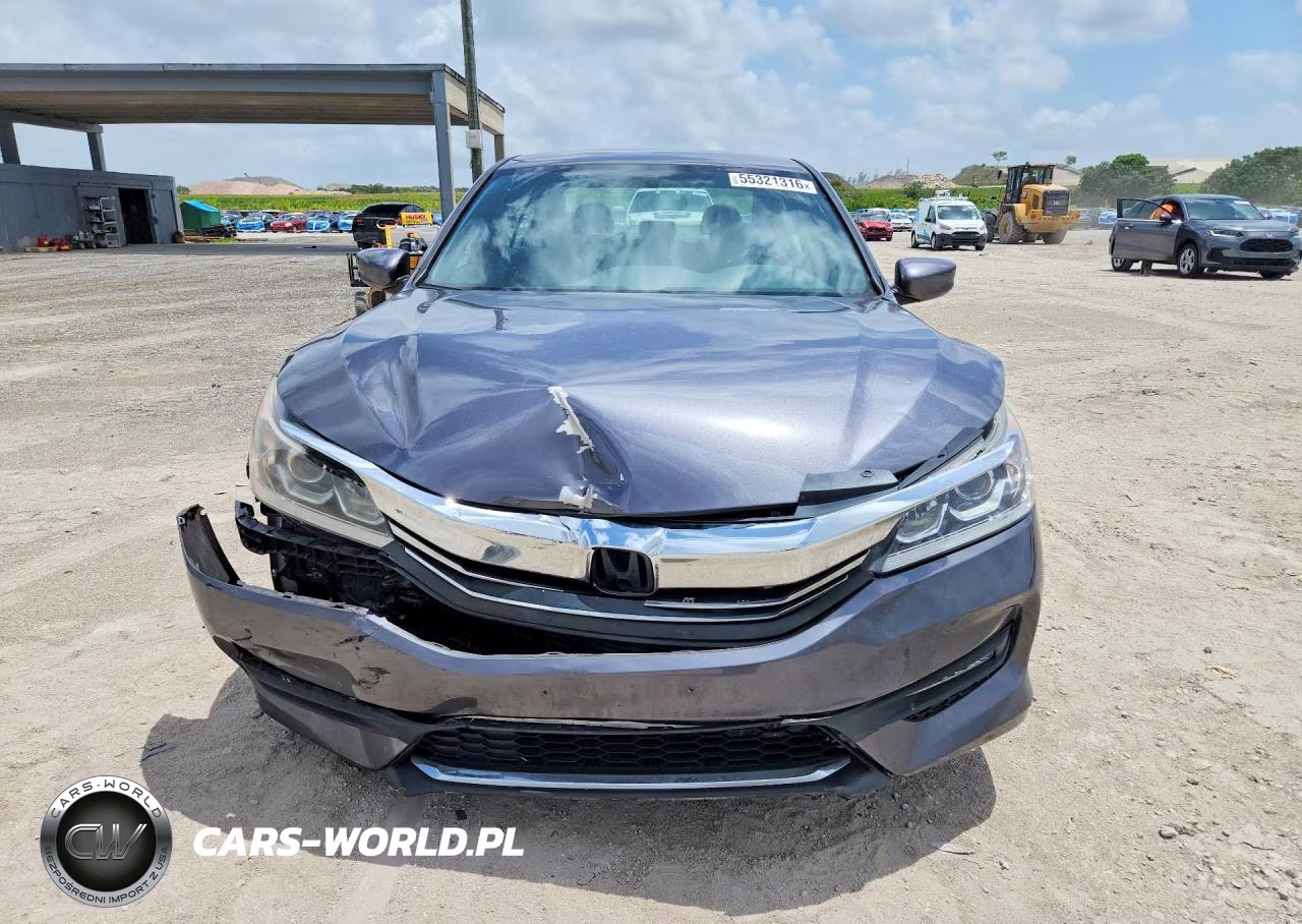 2017 Honda Accord Sport VIN:1HGCR2F50HA307659 - 5