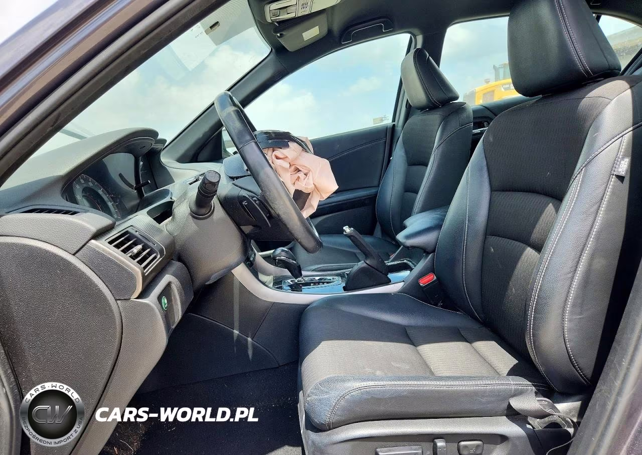 2017 Honda Accord Sport VIN:1HGCR2F50HA307659 - 7