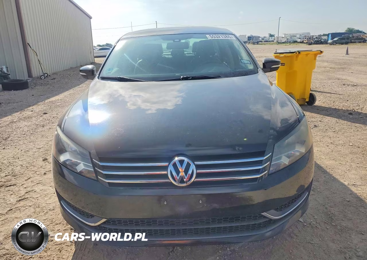 2015 Volkswagen Passat S VIN:1VWAT7A36FC060530 - 5