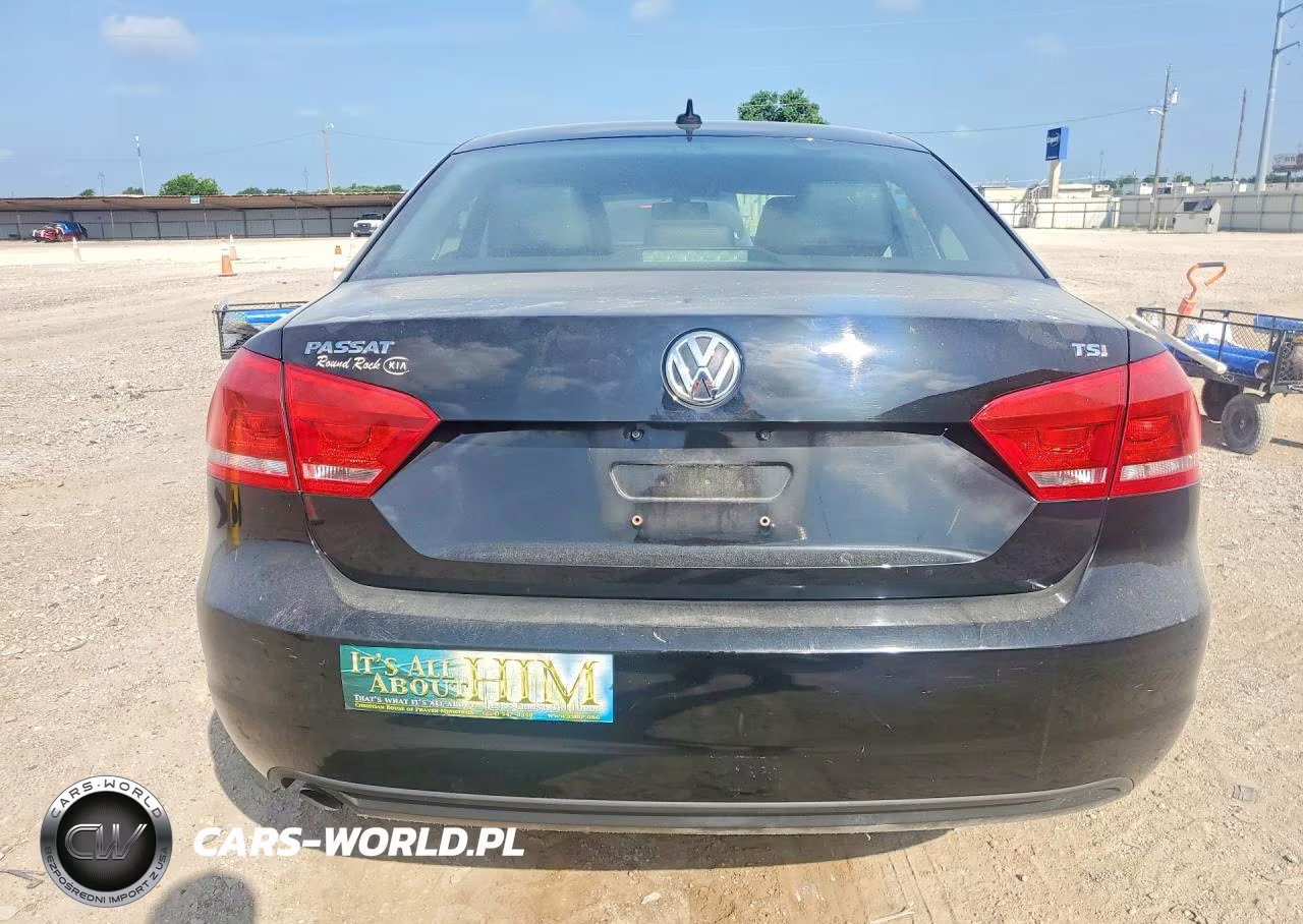 2015 Volkswagen Passat S VIN:1VWAT7A36FC060530 - 6