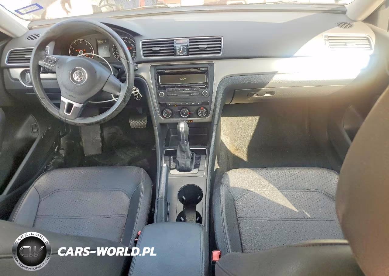 2015 Volkswagen Passat S VIN:1VWAT7A36FC060530 - 8