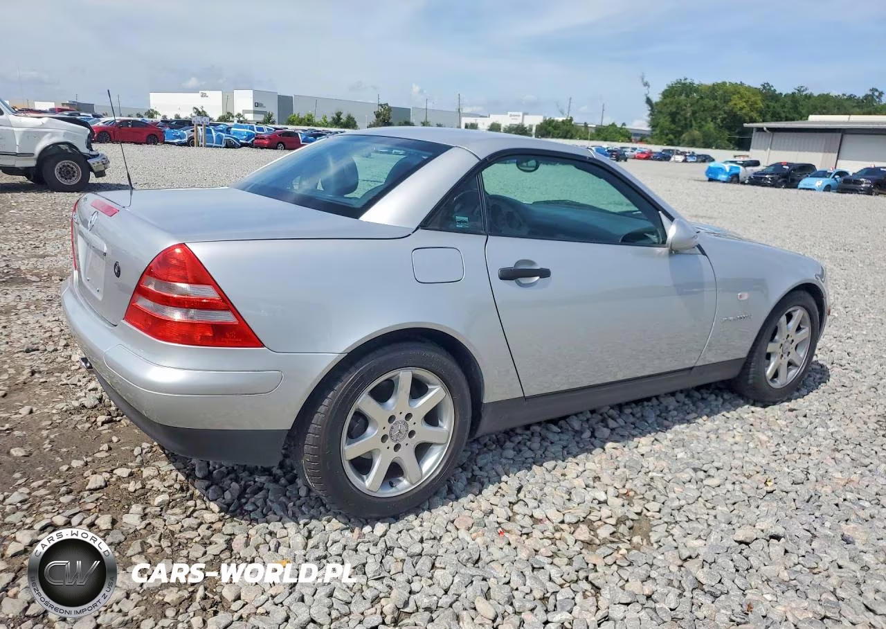 1999 Mercedes-Benz Slk 230 Kompressor VIN:WDBKK47F8XF117531 - 3