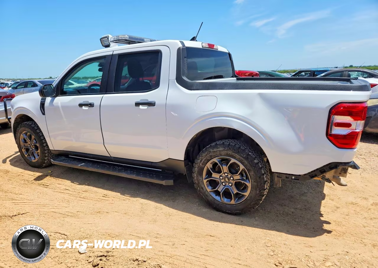 2024 Ford Maverick Xlt VIN:3FTTW8J93RRA82536 - 2