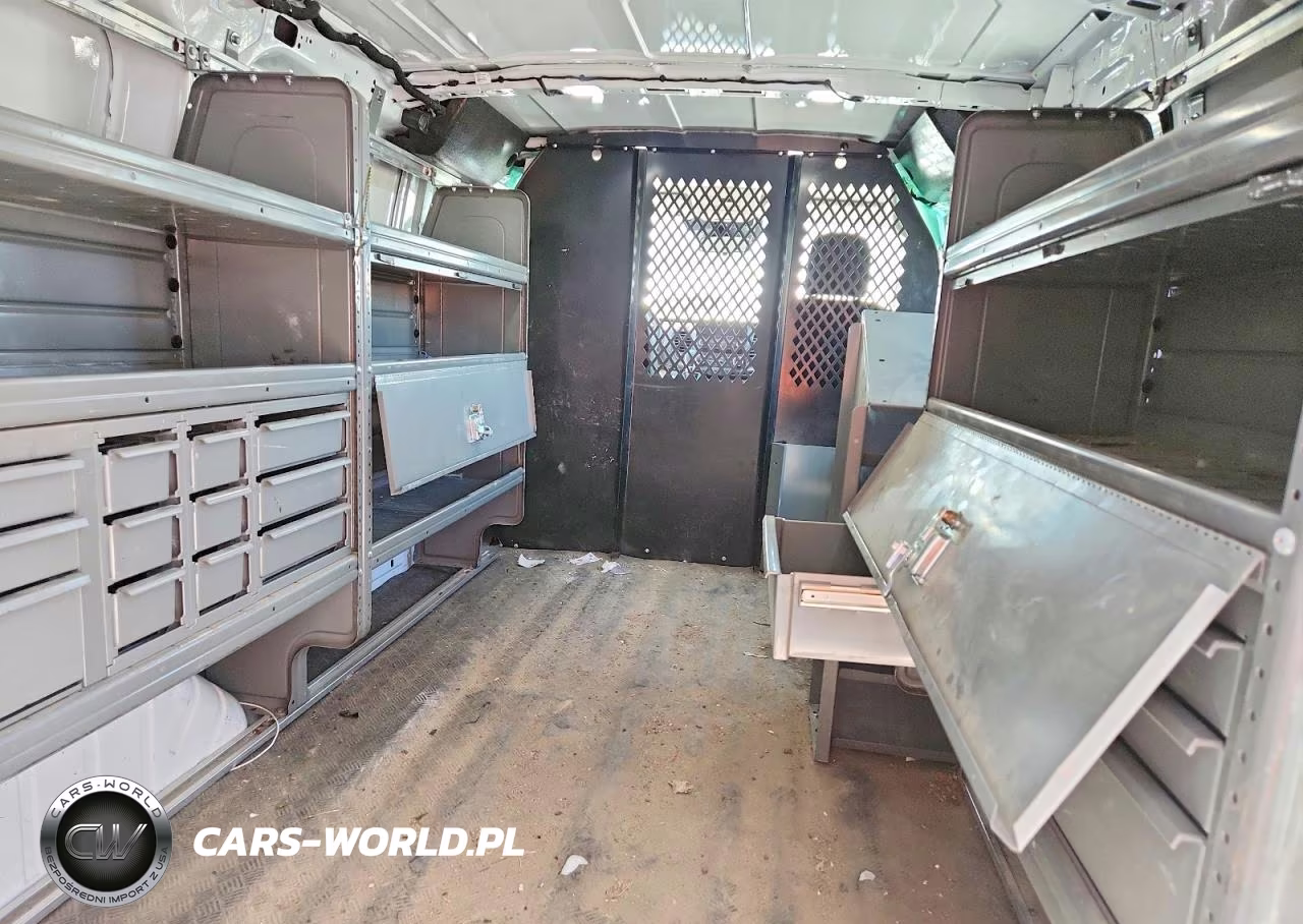 2022 Ford Transit T-250 VIN:1FTBR1Y83NKA30247 - 10