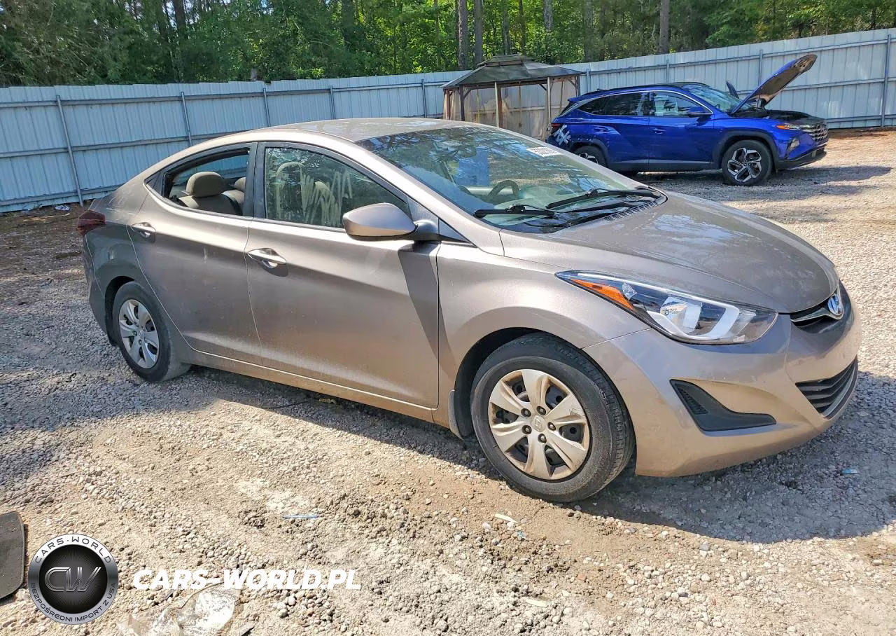 2016 Hyundai Elantra Se VIN:5NPDH4AE1GH771897 - 4