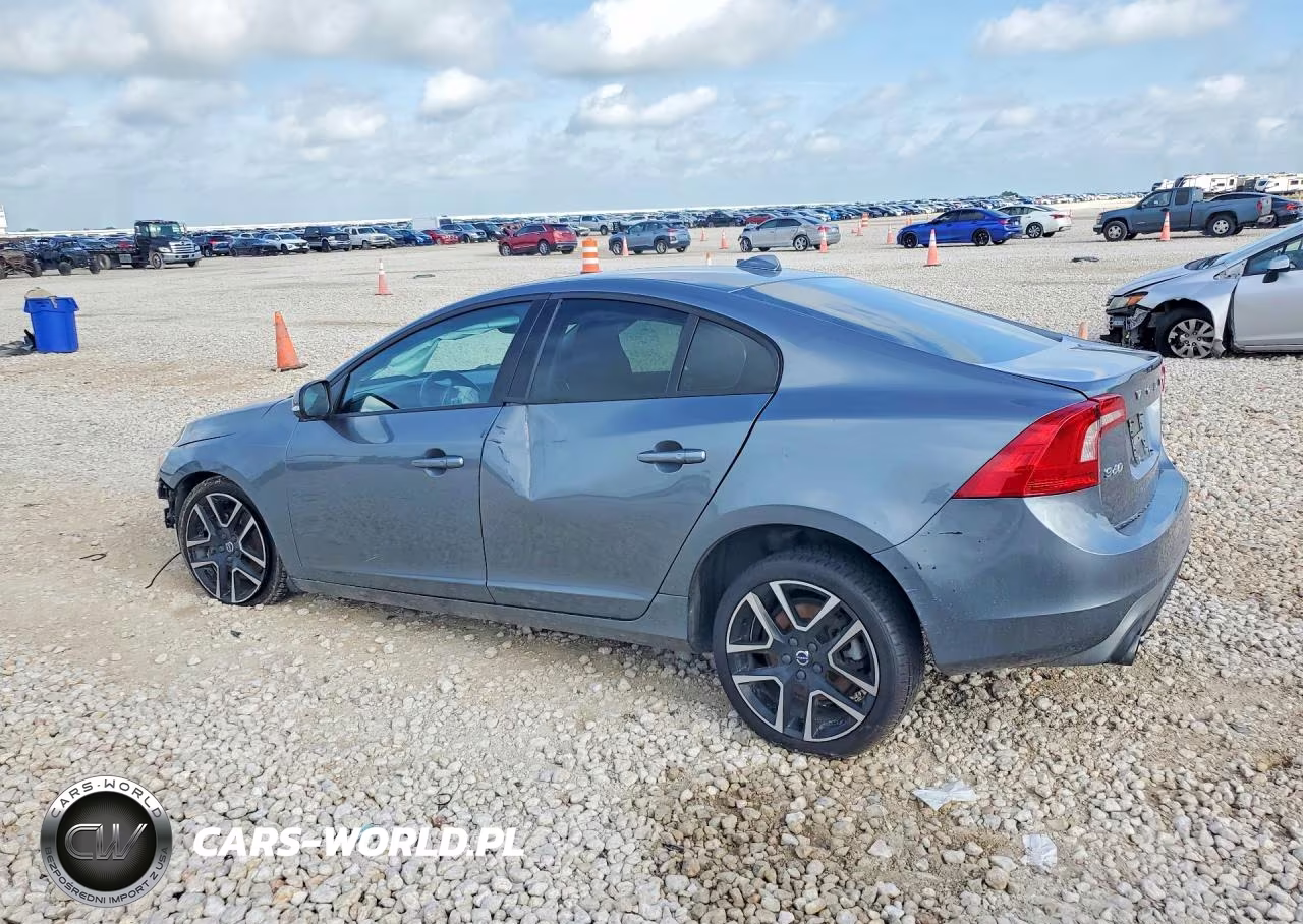 2018 Volvo S60 Dynamic VIN:YV140MTL1J2455129 - 2