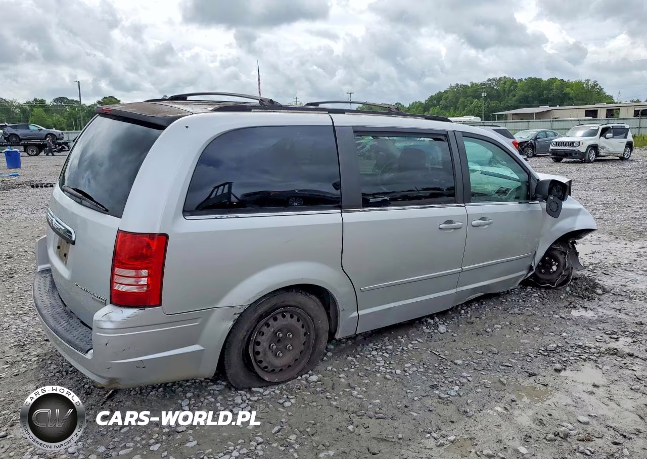 2010 Chrysler Town & Country Lx VIN:2A4RR4DE4AR155565 - 3