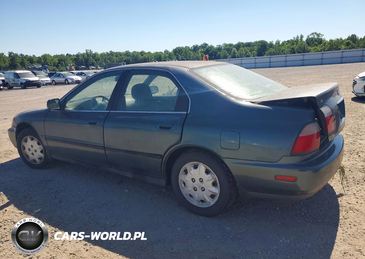 1996 Honda Accord Lx VIN:1HGCD5636TA161727 - 2