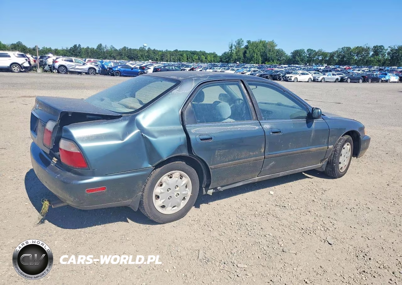 1996 Honda Accord Lx VIN:1HGCD5636TA161727 - 3