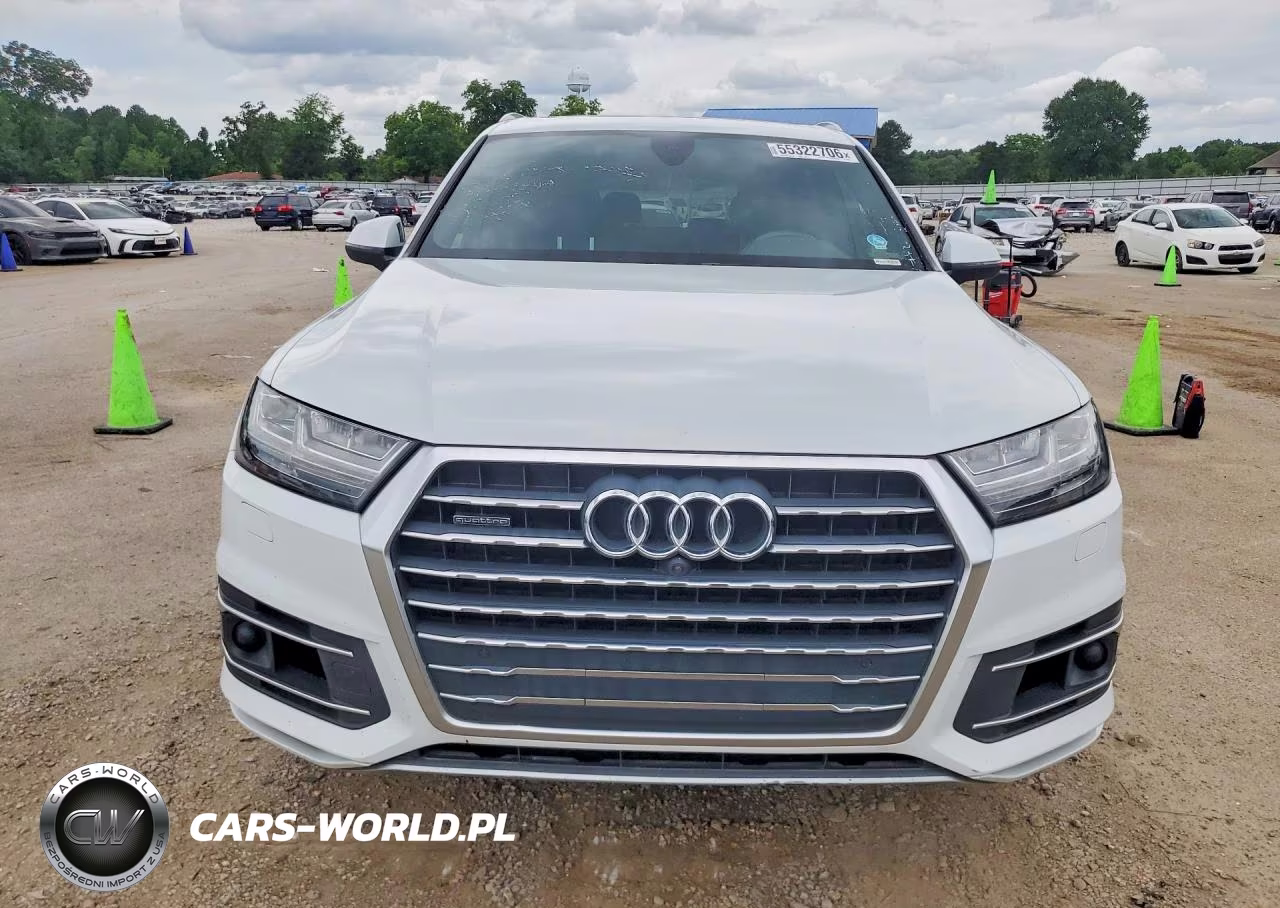 2017 Audi Q7 Premium Plus VIN:WA1LAAF7XHD034787 - 5