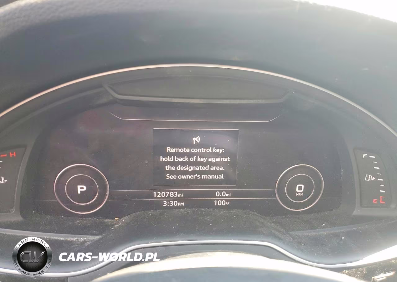 2017 Audi Q7 Premium Plus VIN:WA1LAAF7XHD034787 - 9