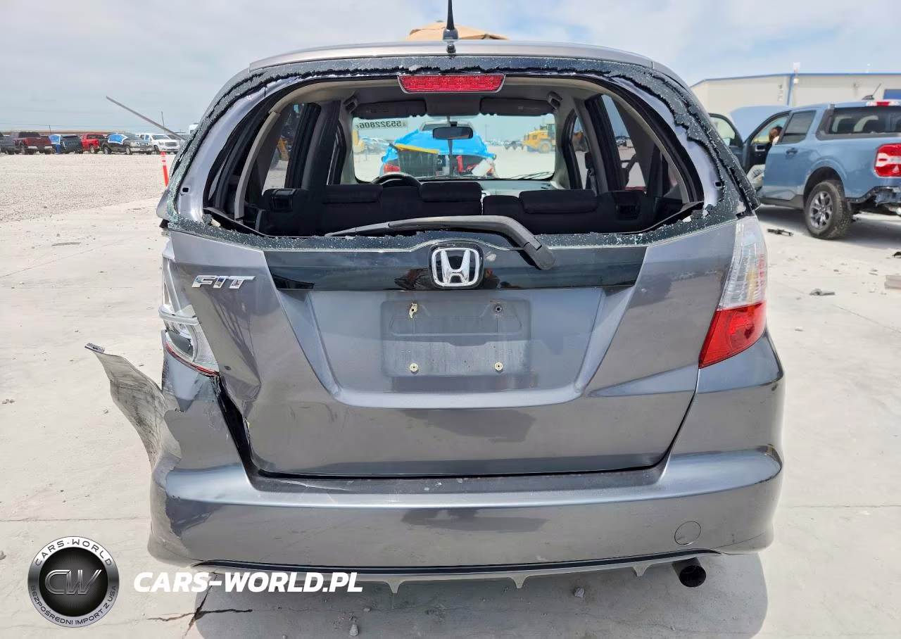 2012 Honda Fit VIN:JHMGE8H36CC006657 - 6