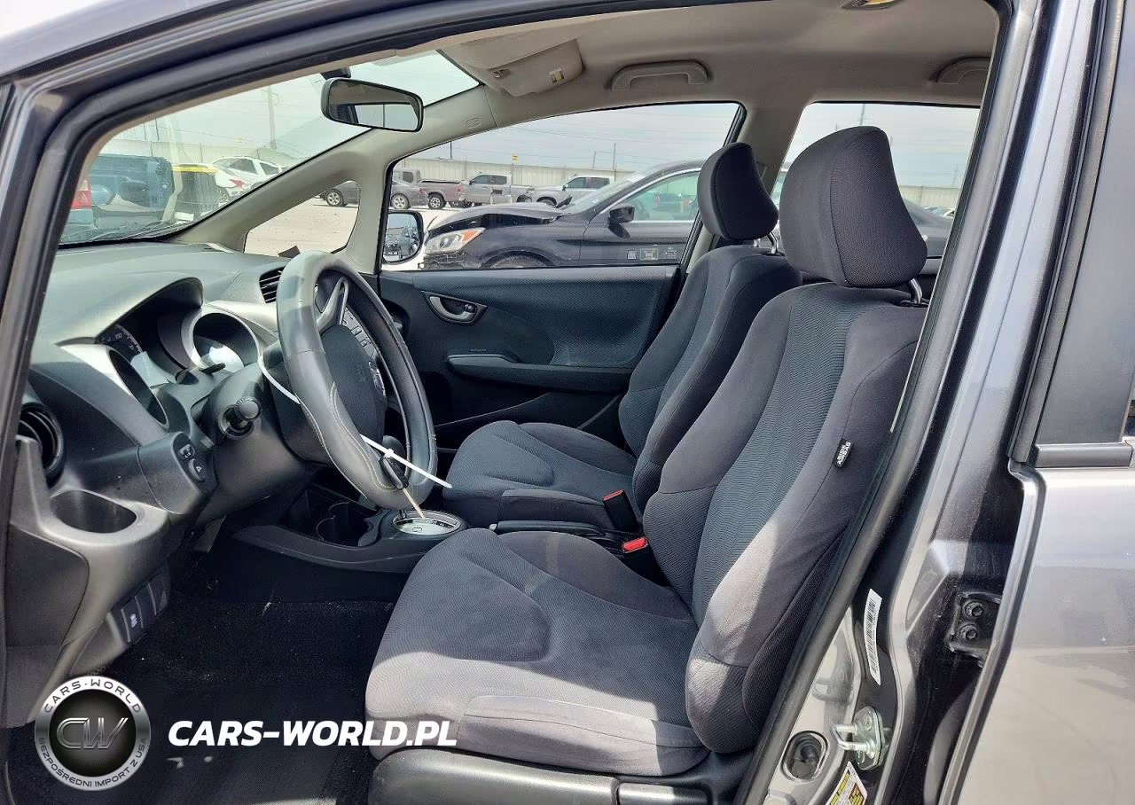 2012 Honda Fit VIN:JHMGE8H36CC006657 - 7