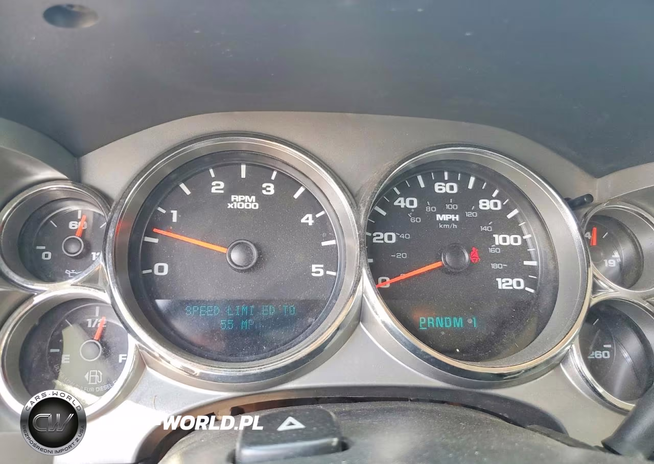 2011 GMC Sierra K2500 Heavy Duty VIN:1GT22ZC81BZ179933 - 9