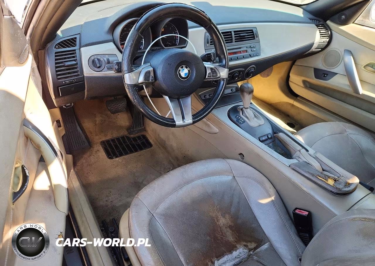 2004 BMW Z4 2.5 VIN:4USBT33574LS50682 - 8