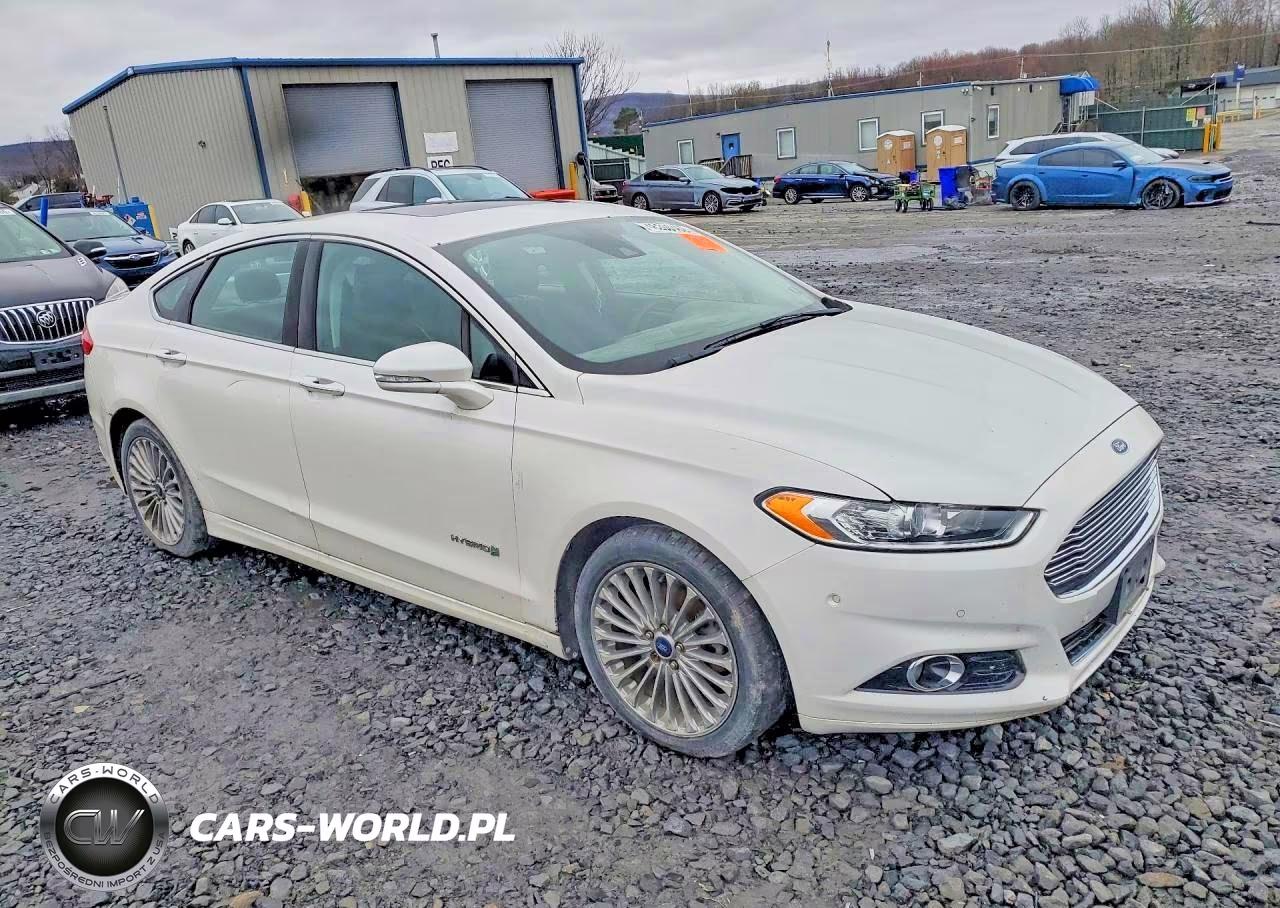 2014 Ford Fusion Titanium Hev VIN:3FA6P0RU7ER115963 - 4