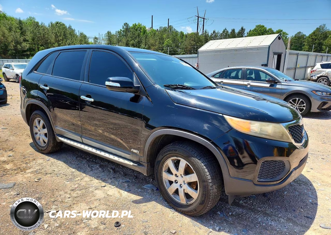2013 Kia Sorento Lx VIN:5XYKTDA60DG339464 - 4