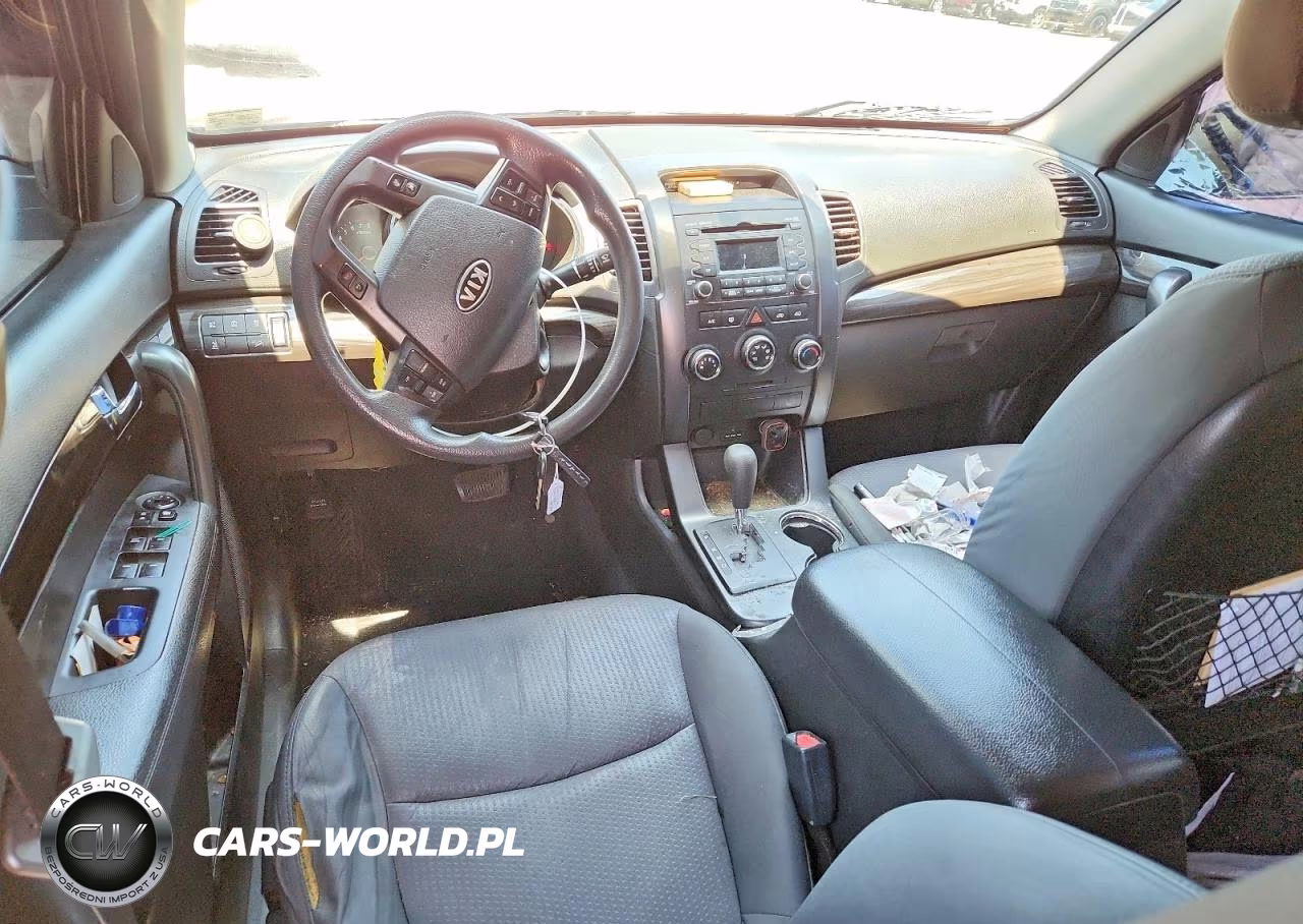 2013 Kia Sorento Lx VIN:5XYKTDA60DG339464 - 8