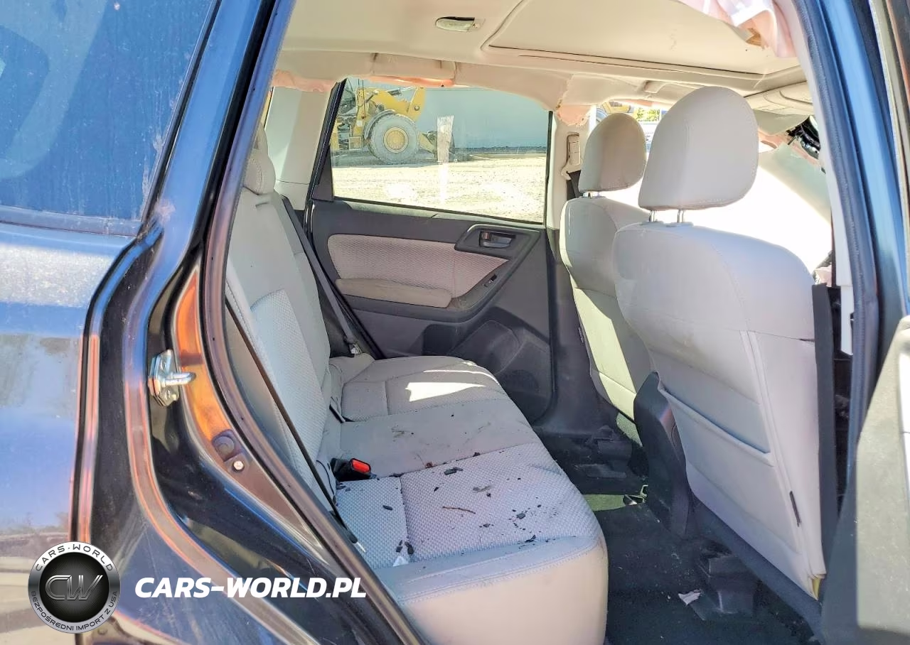 2018 Subaru Forester 2.5I Premium VIN:JF2SJAEC0JH580207 - 11