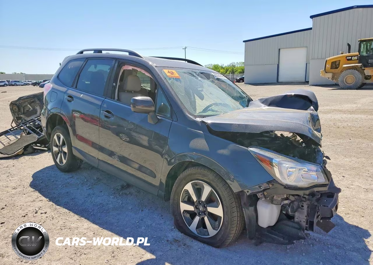 2018 Subaru Forester 2.5I Premium VIN:JF2SJAEC0JH580207 - 4