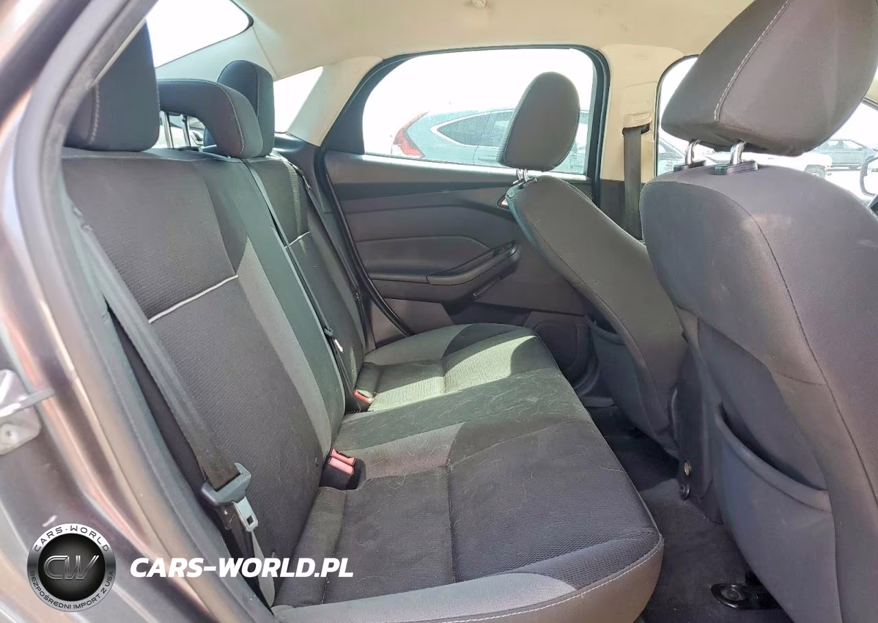 2014 Ford Focus Se VIN:1FADP3F29EL236200 - 10
