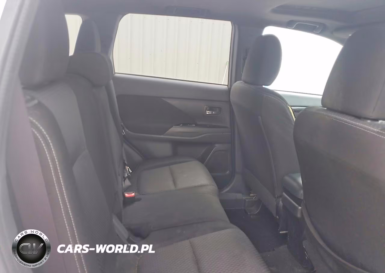 2018 Mitsubishi Outlander Se VIN:JA4AD3A39JZ019401 - 11