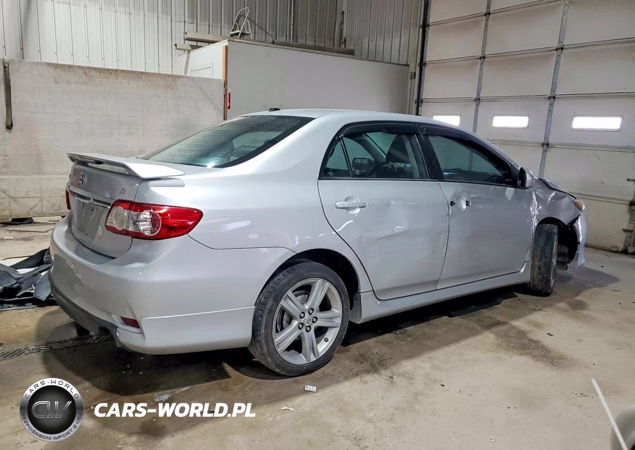 2013 Toyota Corolla S VIN:2T1BU4EE7DC009525 - 3