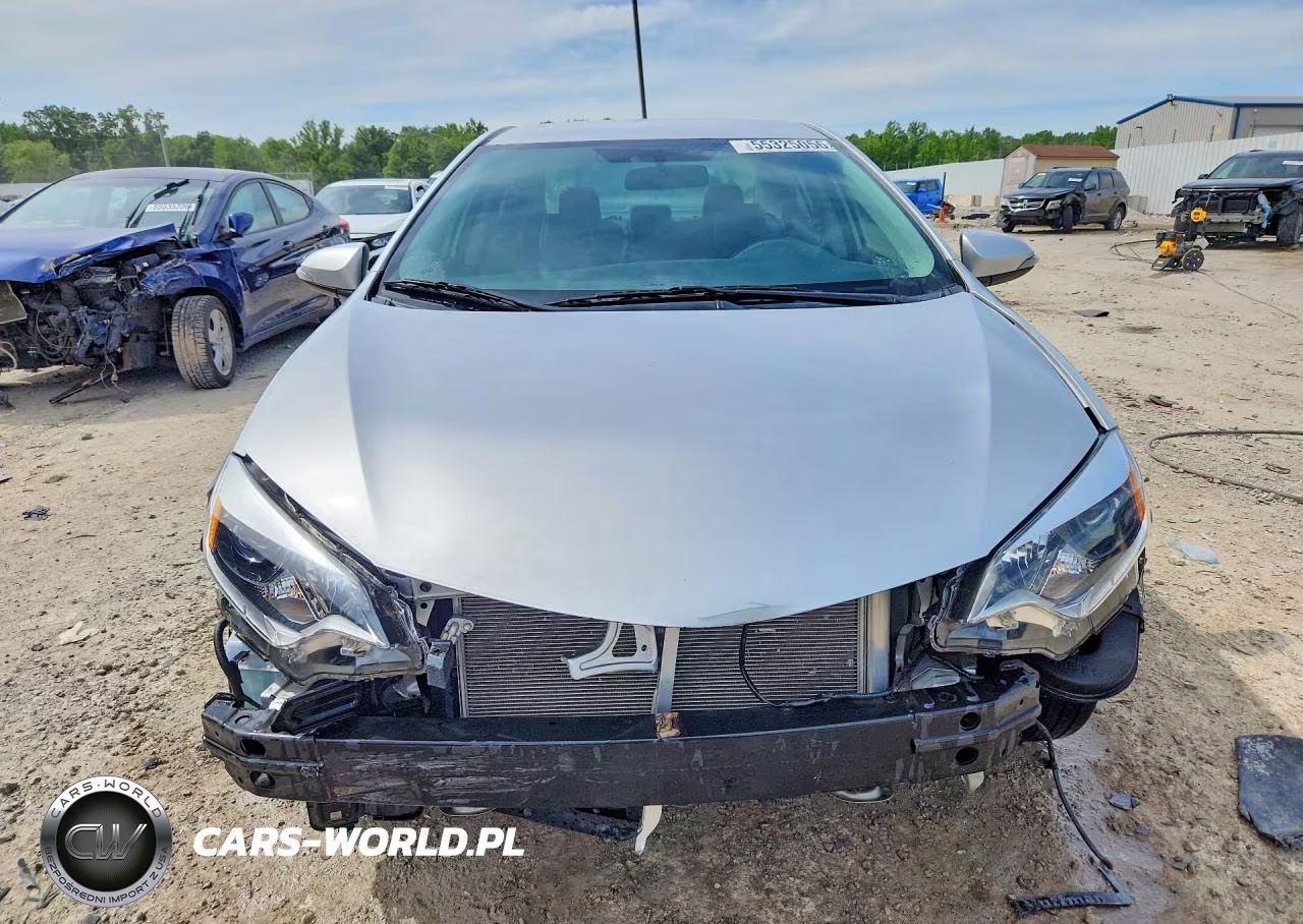 2015 Toyota Corolla L VIN:2T1BURHE3FC300647 - 5