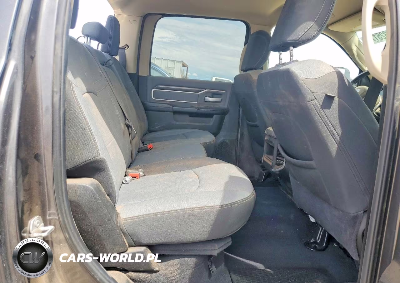 2020 Ram 2500 Big Horn VIN:3C6UR5DL2LG298597 - 10