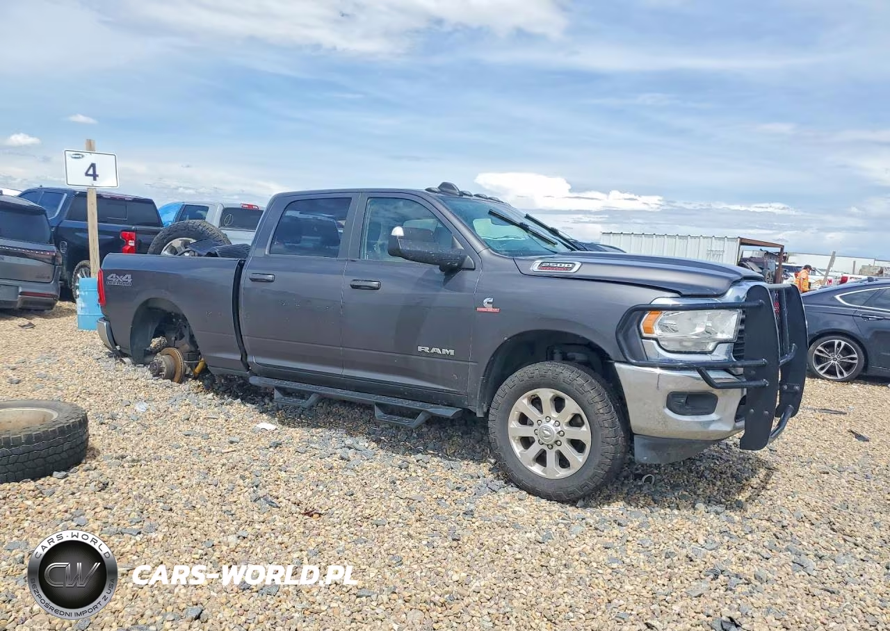 2020 Ram 2500 Big Horn VIN:3C6UR5DL2LG298597 - 4