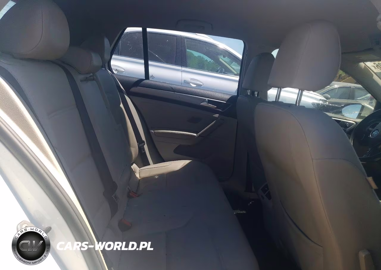 2015 Volkswagen Golf VIN:3VW217AU2FM008846 - 10