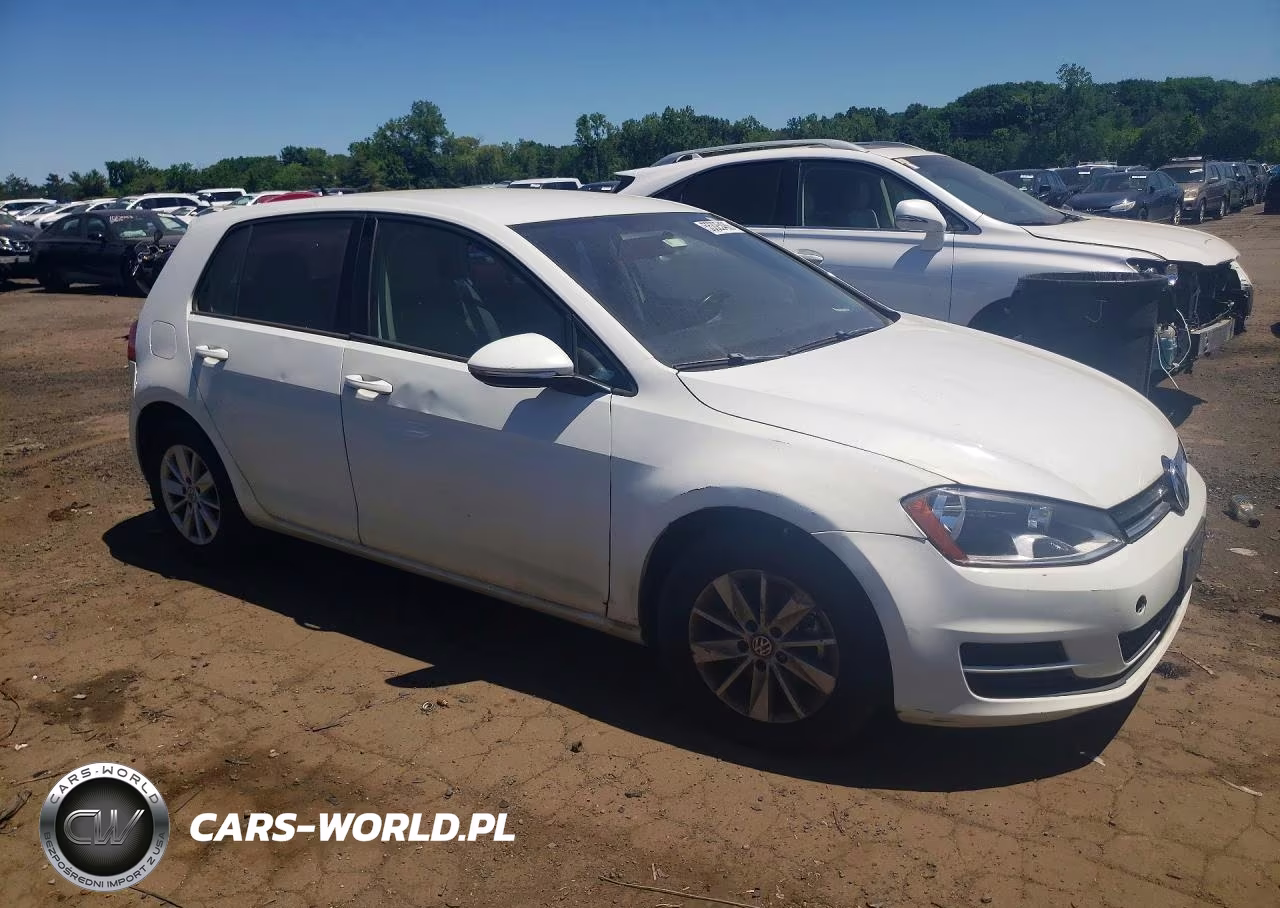 2015 Volkswagen Golf VIN:3VW217AU2FM008846 - 4