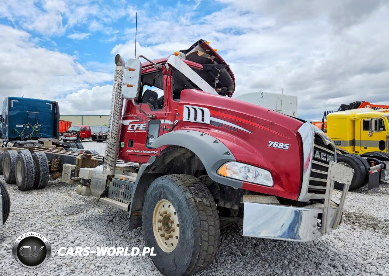 2017 Mack Gu800 Truck Cab And Chassis