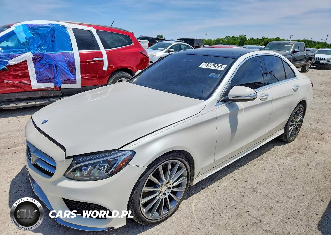 2015 Mercedes-Benz C 400 4Matic – zdjęcie 1 z 12