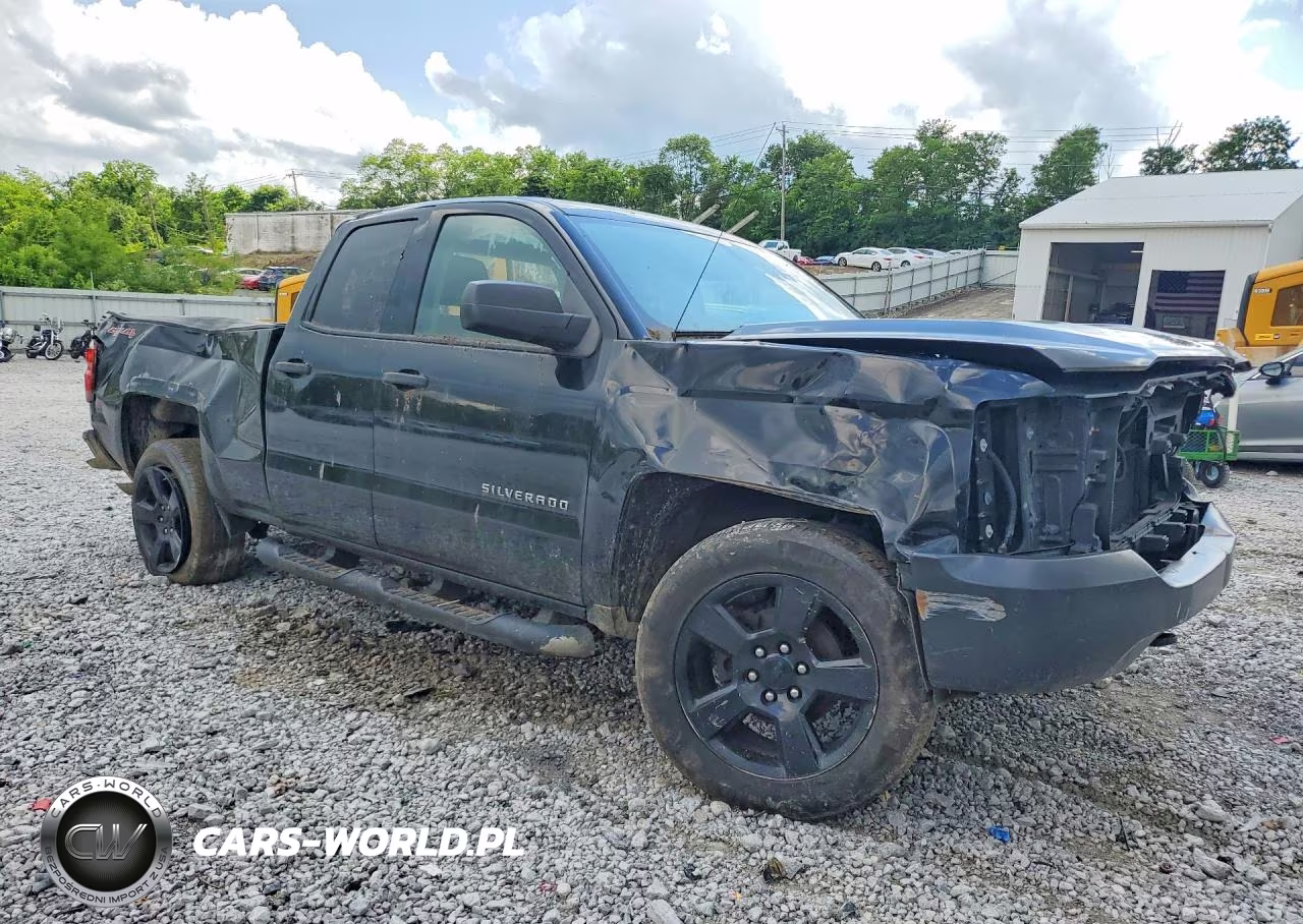 2016 Chevrolet Silverado K1500 VIN:1GCVKNEH8GZ194990 - 4