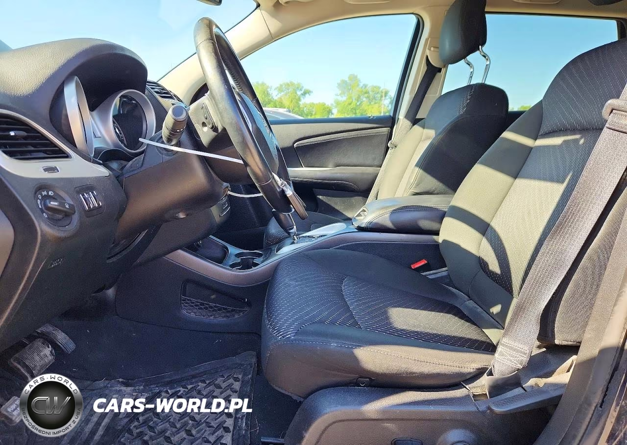 2011 Dodge Journey Crew VIN:3D4PG3FG8BT516650 - 7