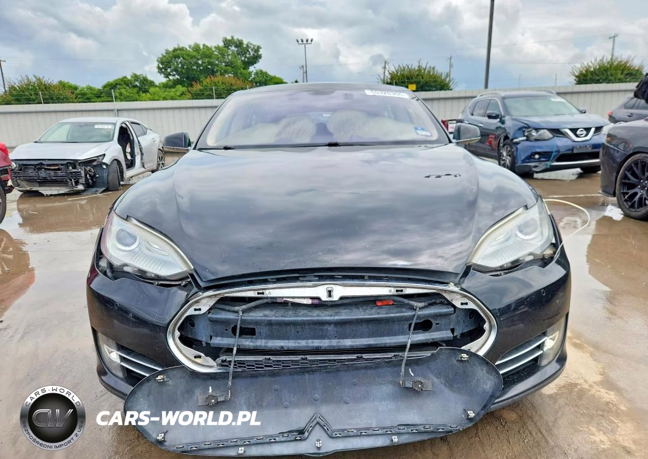 2013 Tesla Model S VIN:5YJSA1CG2DFP28026 - 5