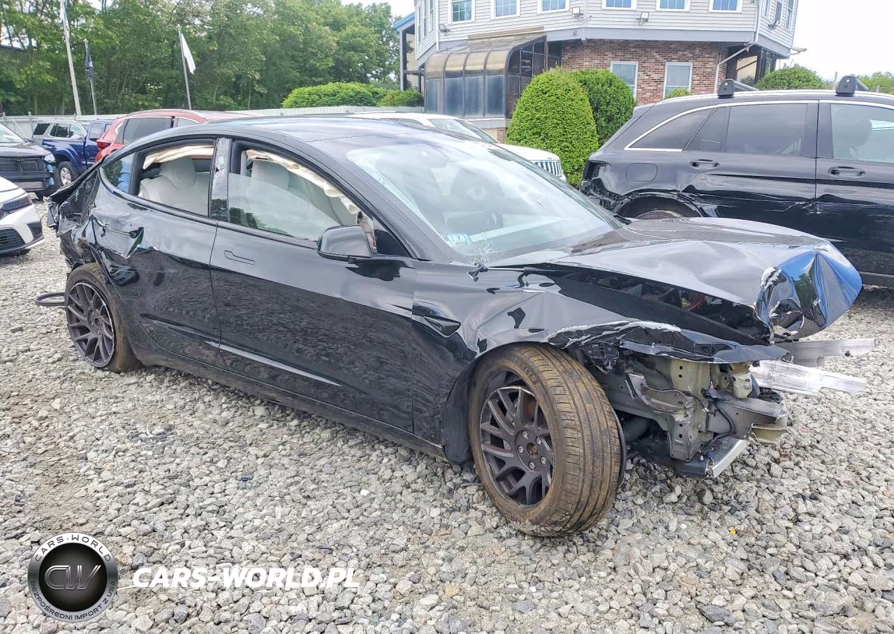 2024 Tesla Model 3 VIN:5YJ3E1EB2RF822019 - 4