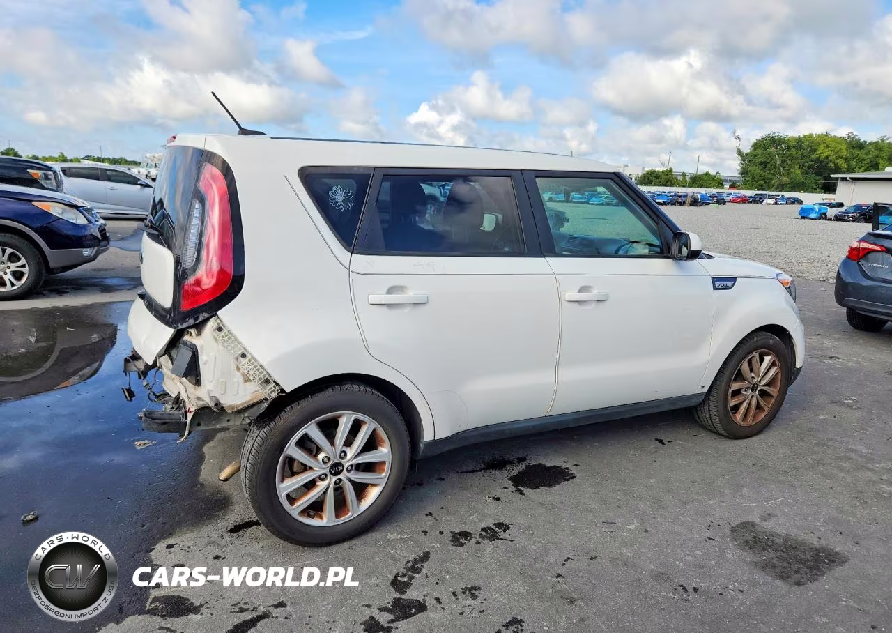2019 Kia Soul + VIN:KNDJP3A53K7024265 - 3