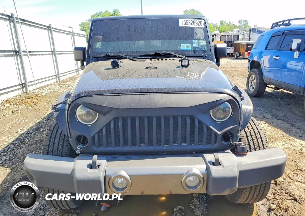 2011 Jeep Wrangler Unlimited Sport VIN:1J4BA3H15BL623680 - 5