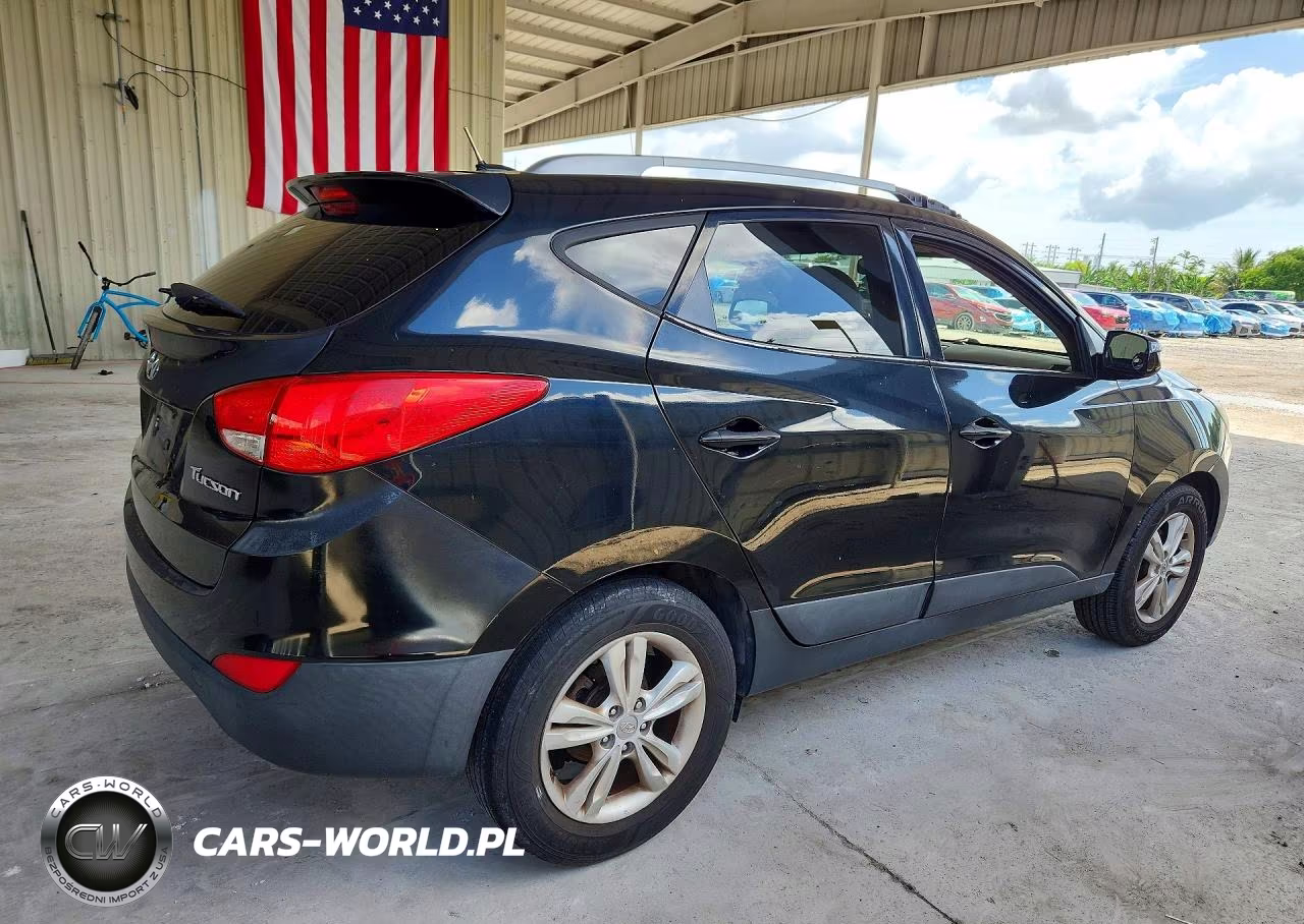 2012 Hyundai Tucson Gls VIN:KM8JU3ACXCU473657 - 3