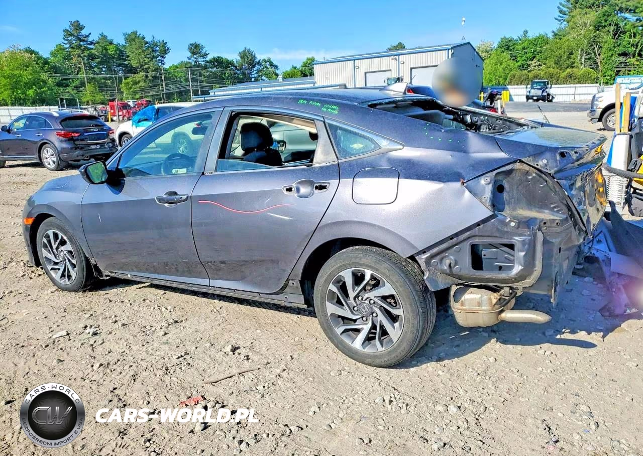 2018 Honda Civic Ex VIN:JHMFC1F3XJX018909 - 2