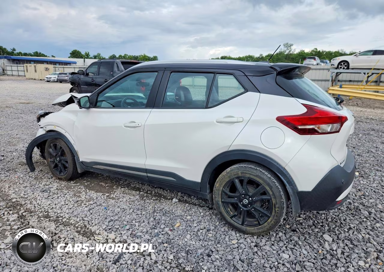 2020 Nissan Kicks Sr VIN:3N1CP5DV2LL576744 - 2