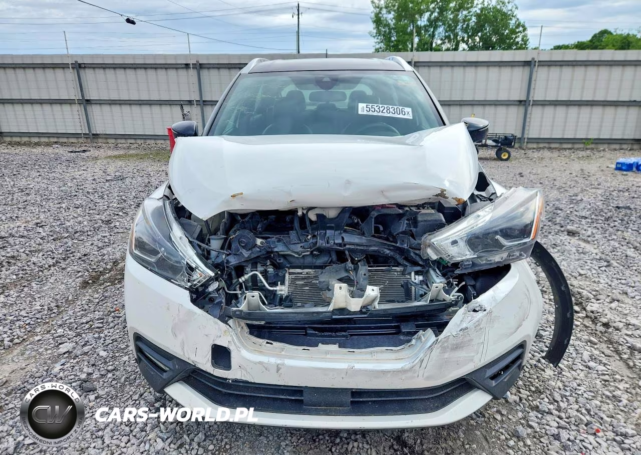 2020 Nissan Kicks Sr VIN:3N1CP5DV2LL576744 - 5