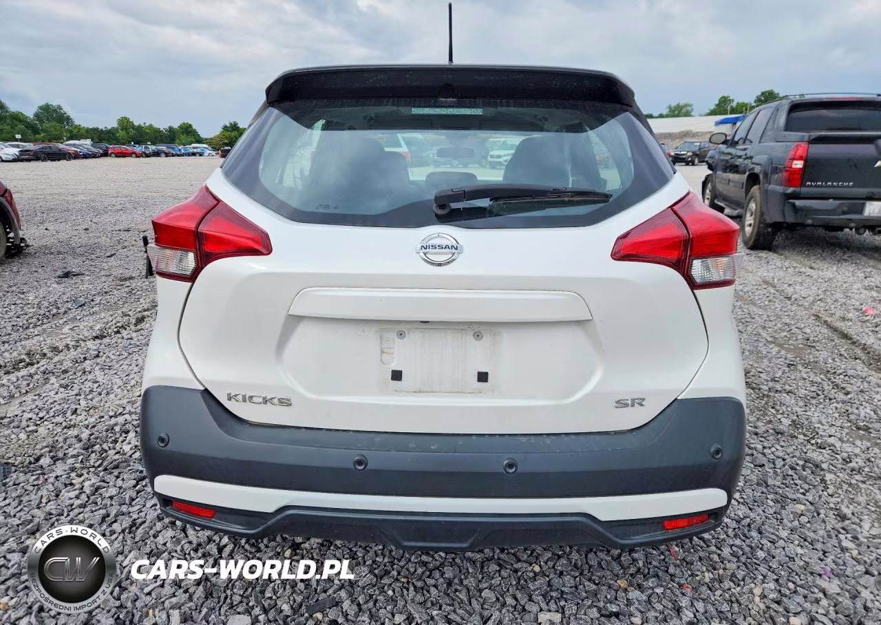 2020 Nissan Kicks Sr VIN:3N1CP5DV2LL576744 - 6