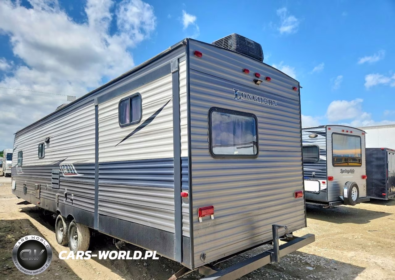 2019 Keystone Longhorn Camper VIN:4YDT33326LS379059 - 3